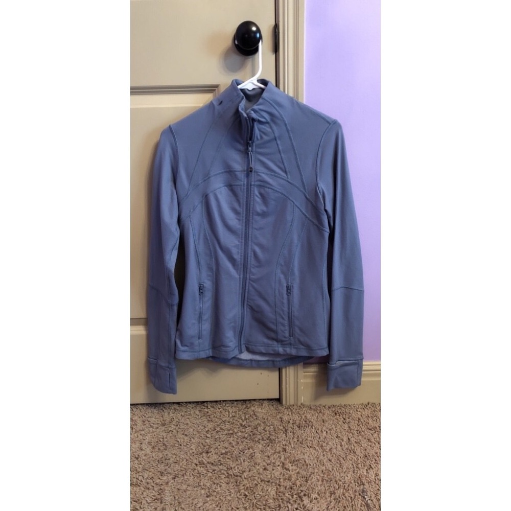 Lululemon zip up jacket size 8